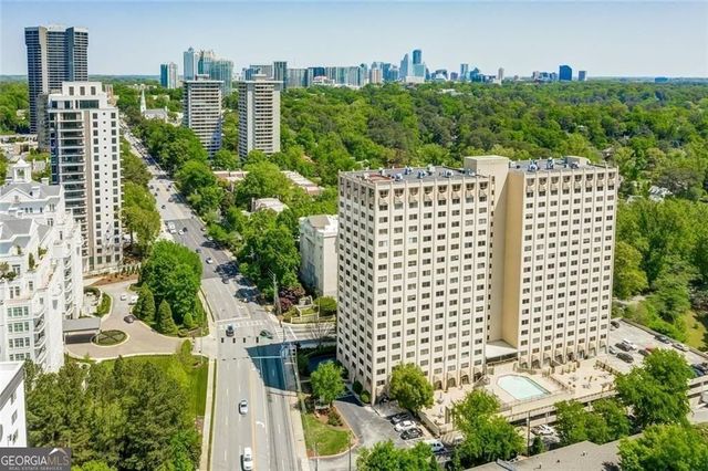 2479 Peachtree Road NE 303, Atlanta, GA 30305
