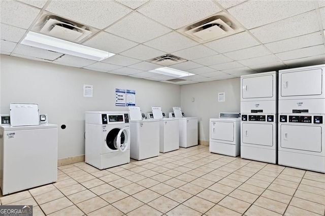 2479 Peachtree Road NE 303, Atlanta, GA 30305