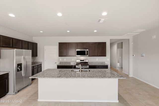 6853 S Portugal Avenue, Tucson, AZ 85757
