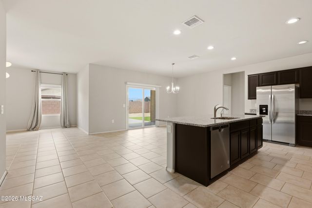 6853 S Portugal Avenue, Tucson, AZ 85757