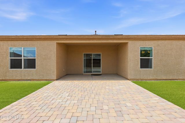 6853 S Portugal Avenue, Tucson, AZ 85757