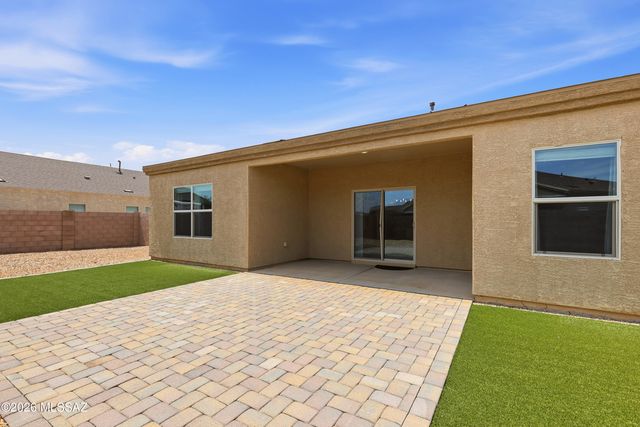 6853 S Portugal Avenue, Tucson, AZ 85757