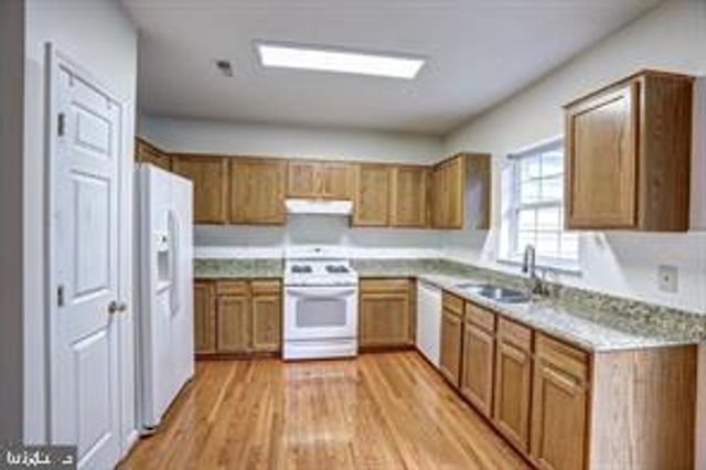 43074 FRANCIS SQ, Chantilly, VA 20152