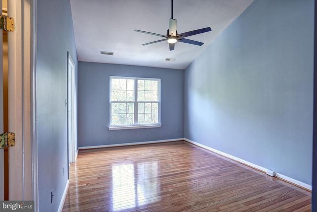 43074 FRANCIS SQ, Chantilly, VA 20152