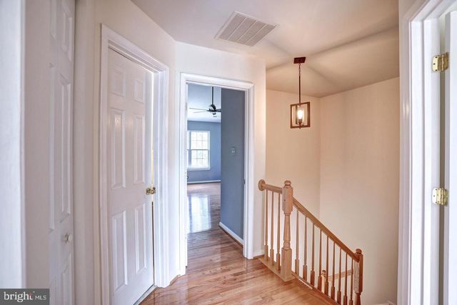 43074 FRANCIS SQ, Chantilly, VA 20152