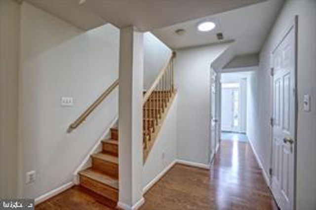 43074 FRANCIS SQ, Chantilly, VA 20152