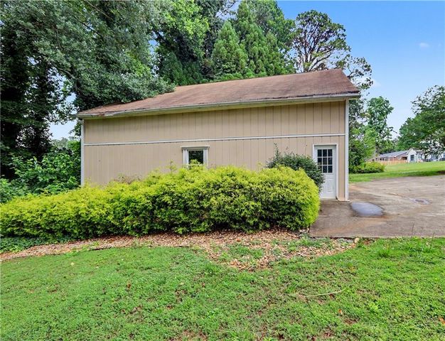 2053 Mozelle Drive, Marietta, GA 30062