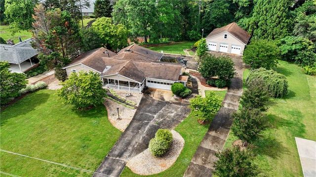 2053 Mozelle Drive, Marietta, GA 30062