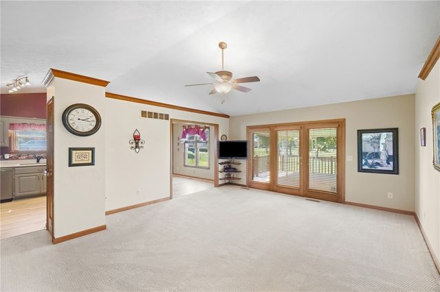 9625 Clearcreek Franklin Road, Springboro, OH 45342