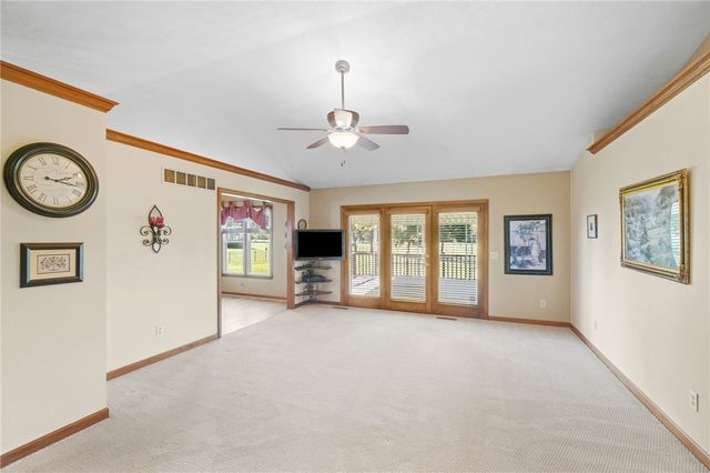 9625 Clearcreek Franklin Road, Springboro, OH 45342