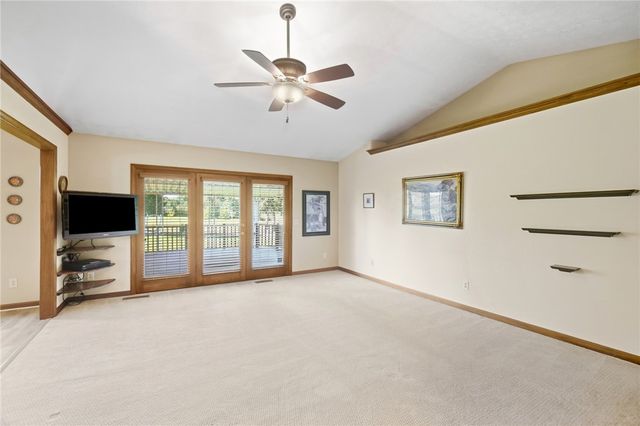 9625 Clearcreek Franklin Road, Springboro, OH 45342