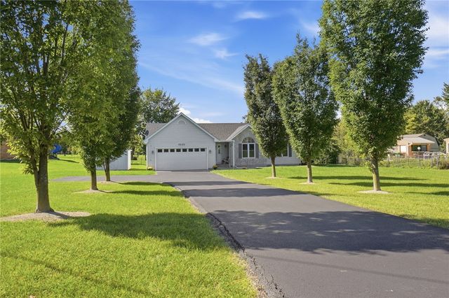 9625 Clearcreek Franklin Road, Springboro, OH 45342