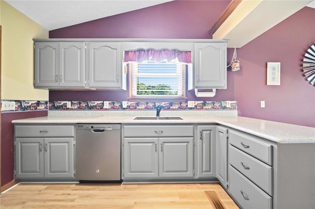 9625 Clearcreek Franklin Road, Springboro, OH 45342