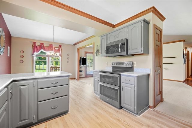 9625 Clearcreek Franklin Road, Springboro, OH 45342