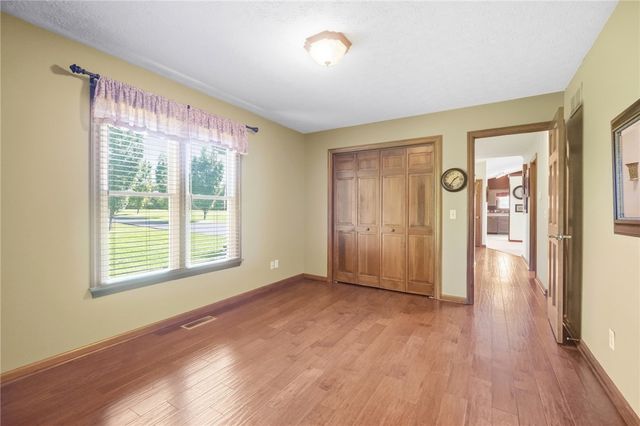9625 Clearcreek Franklin Road, Springboro, OH 45342