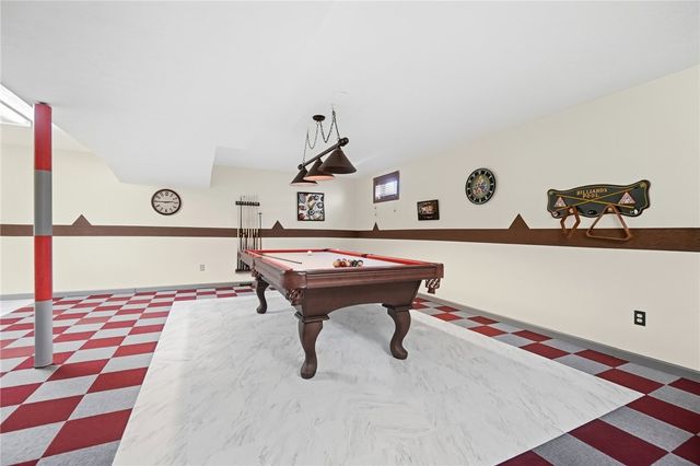 9625 Clearcreek Franklin Road, Springboro, OH 45342