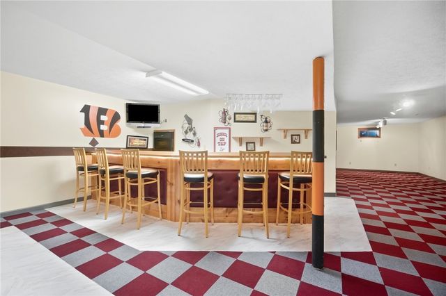 9625 Clearcreek Franklin Road, Springboro, OH 45342