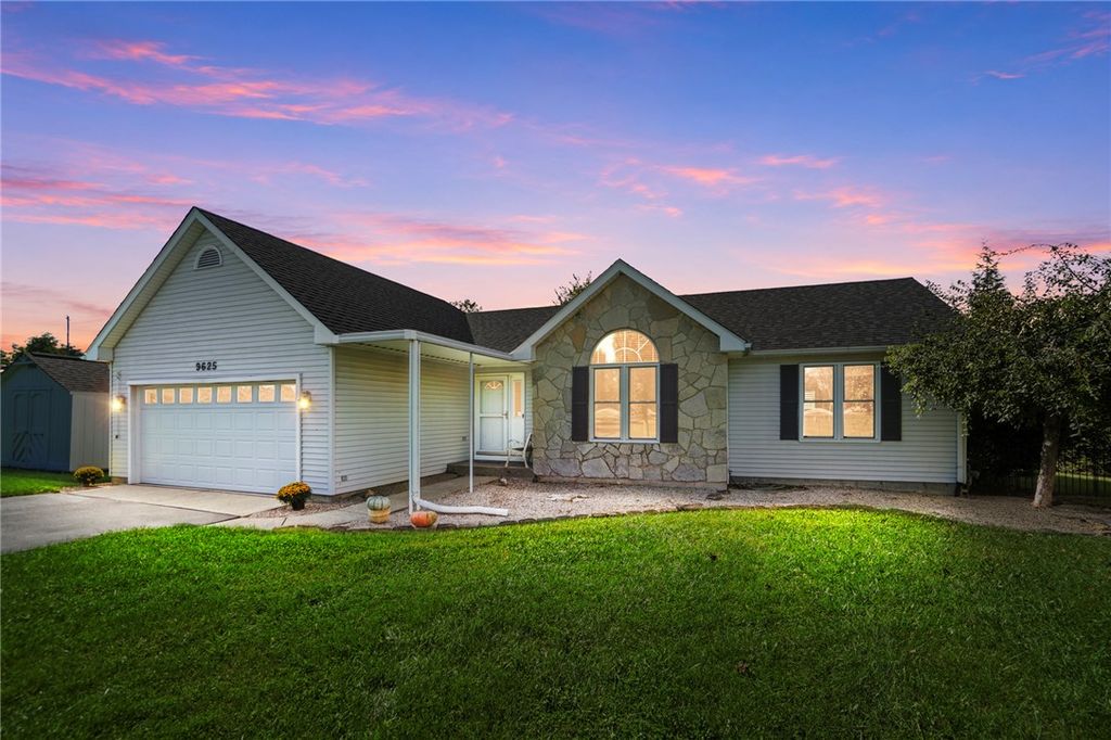 9625 Clearcreek Franklin Road, Springboro, OH 45342