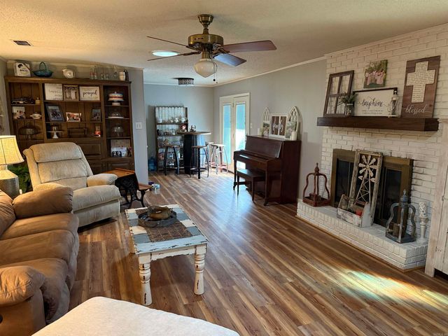 107 Evonshire Drive, Arkadelphia, AR 71923