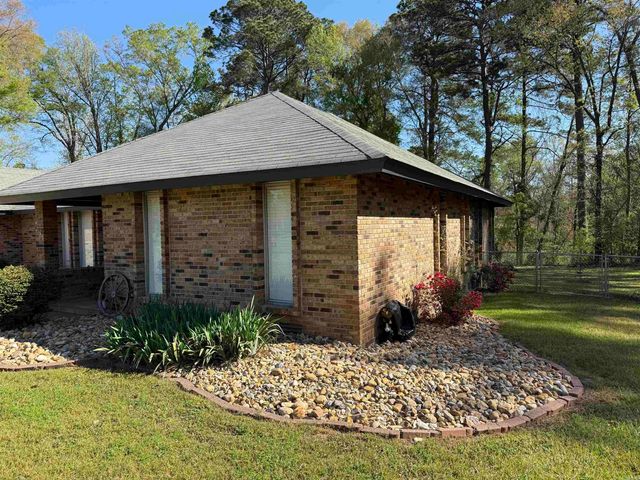107 Evonshire Drive, Arkadelphia, AR 71923