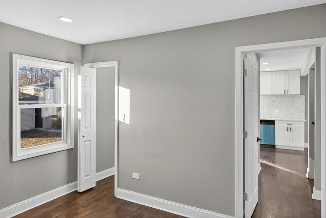 9100 S Wallace Street, Chicago, IL 60620