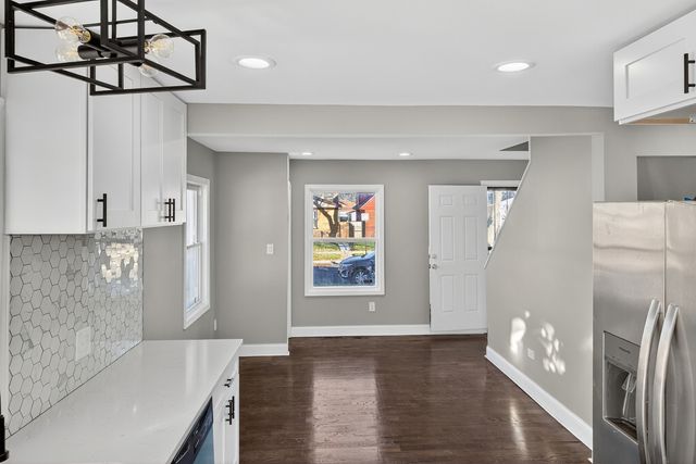 9100 S Wallace Street, Chicago, IL 60620