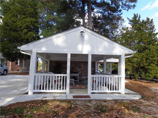 849 E Sparrow RD, Virginia Beach, VA 23464