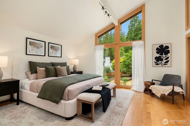 12820 NE 39th Street, Bellevue, WA 98005