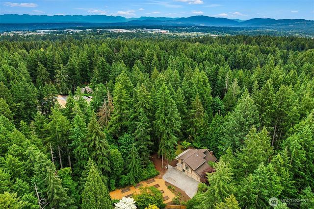 12820 NE 39th Street, Bellevue, WA 98005
