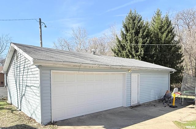 1333-1337 MEADOW Avenue, East Peoria, IL 61611