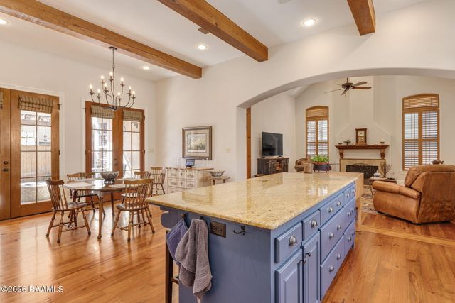 122 Brundage Lane, Youngsville, LA 70592