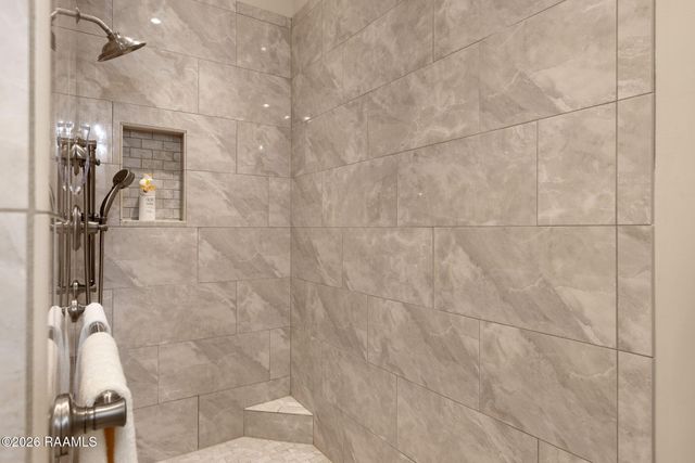 122 Brundage Lane, Youngsville, LA 70592