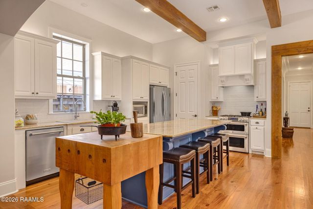 122 Brundage Lane, Youngsville, LA 70592