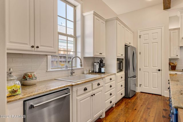 122 Brundage Lane, Youngsville, LA 70592