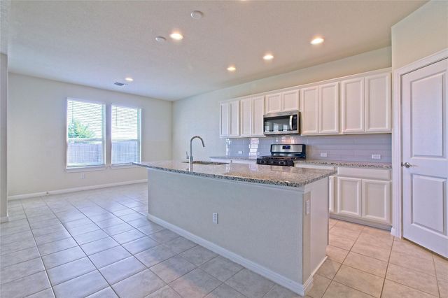 5610 Wolf Pack DR, Pflugerville, TX 78660