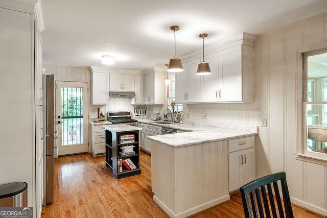225 Greencrest Drive, Athens, GA 30605