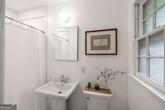 225 Greencrest Drive, Athens, GA 30605