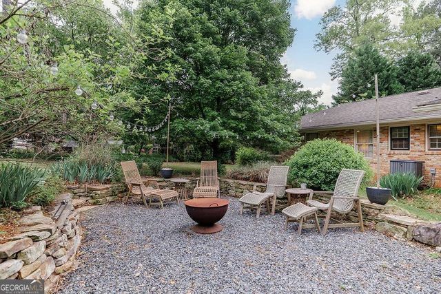 225 Greencrest Drive, Athens, GA 30605