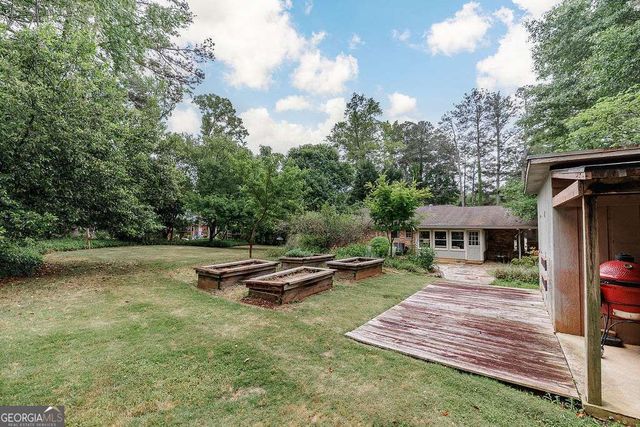 225 Greencrest Drive, Athens, GA 30605