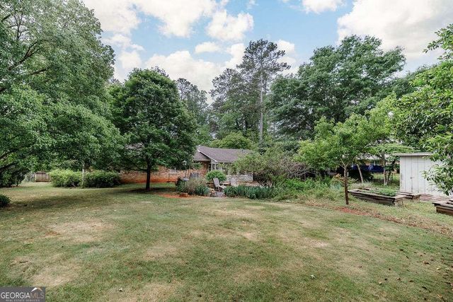 225 Greencrest Drive, Athens, GA 30605