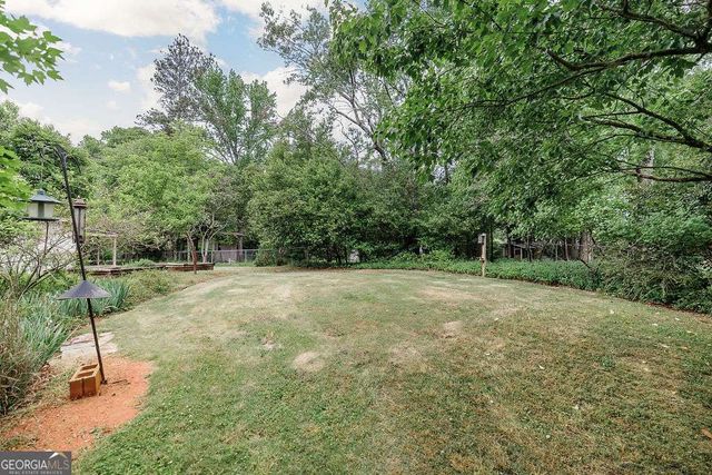 225 Greencrest Drive, Athens, GA 30605
