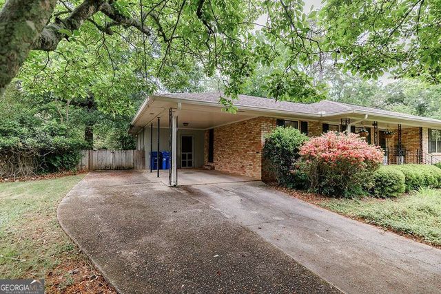 225 Greencrest Drive, Athens, GA 30605
