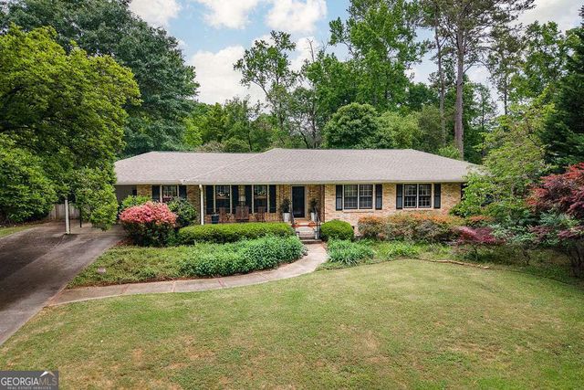 225 Greencrest Drive, Athens, GA 30605