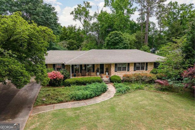 225 Greencrest Drive, Athens, GA 30605