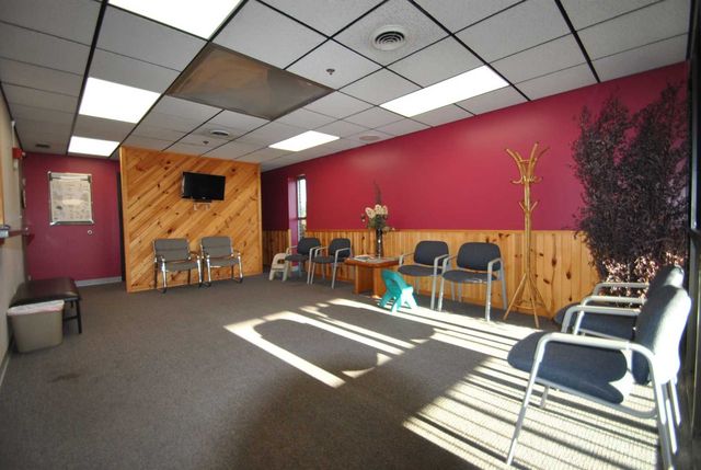 10540 W Cermak Road, Westchester, IL 60154