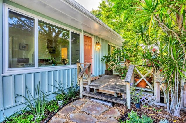 3734 IROQUOIS AVENUE, Sarasota, FL 34234