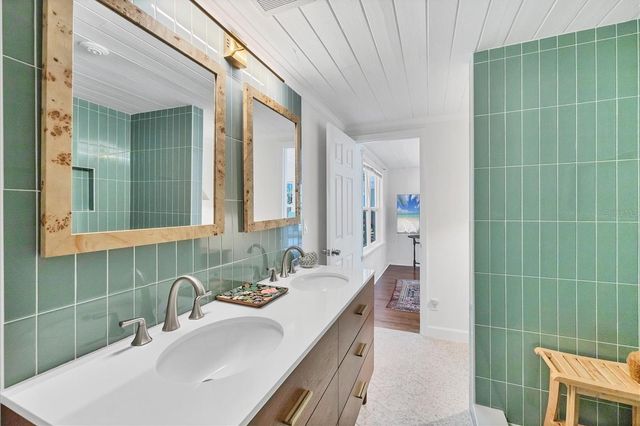 3734 IROQUOIS AVENUE, Sarasota, FL 34234