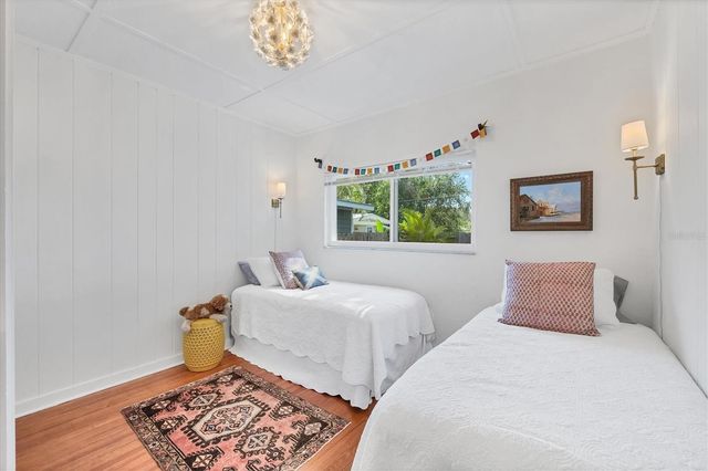 3734 IROQUOIS AVENUE, Sarasota, FL 34234