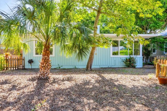 3734 IROQUOIS AVENUE, Sarasota, FL 34234