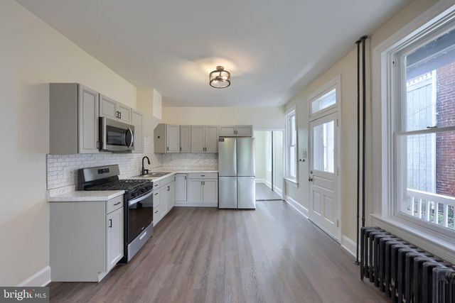 839 N GEORGE ST, York, PA 17404